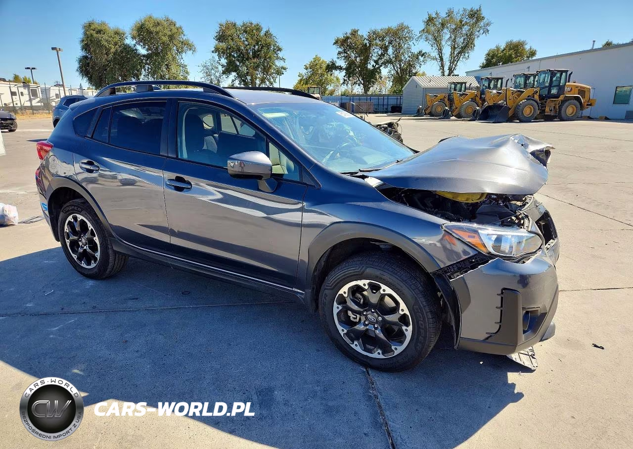 2022 Subaru Crosstrek Premium VIN:JF2GTAPCXN8241697 - 4