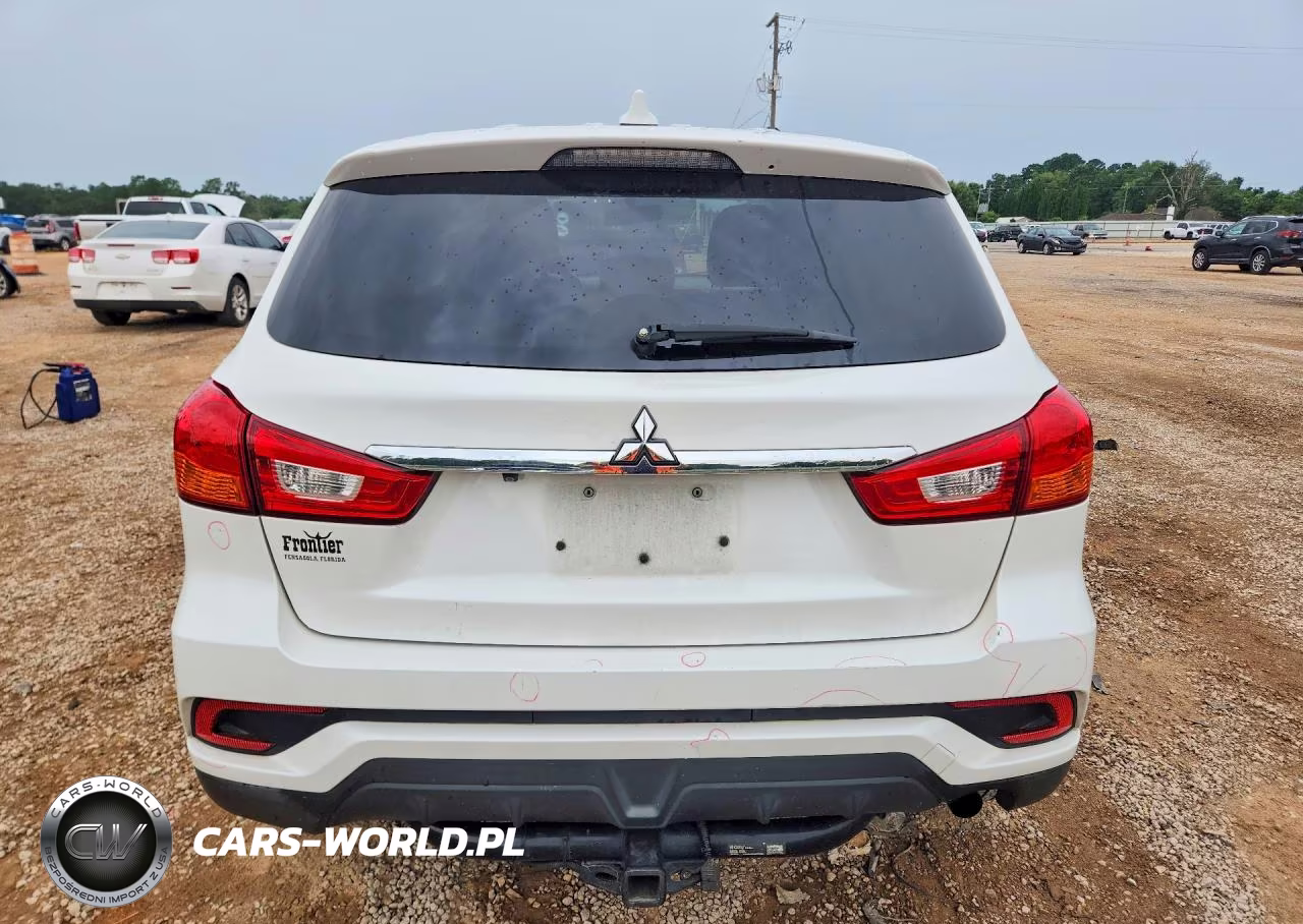 2018 Mitsubishi Outlander Sport Es VIN:JA4AP3AU0JZ010117 - 6