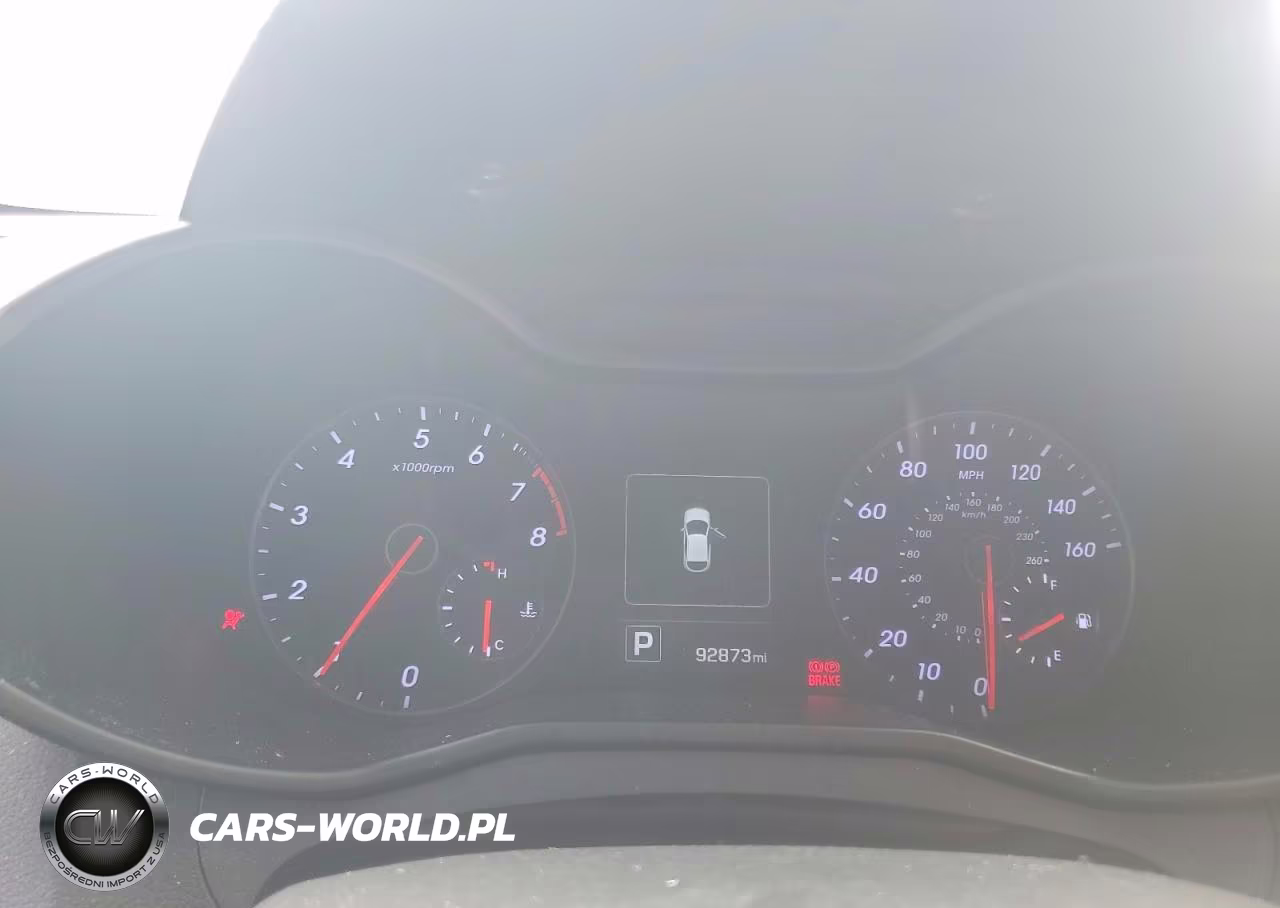 2016 Hyundai Veloster Turbo VIN:KMHTC6AE7GU282041 - 9