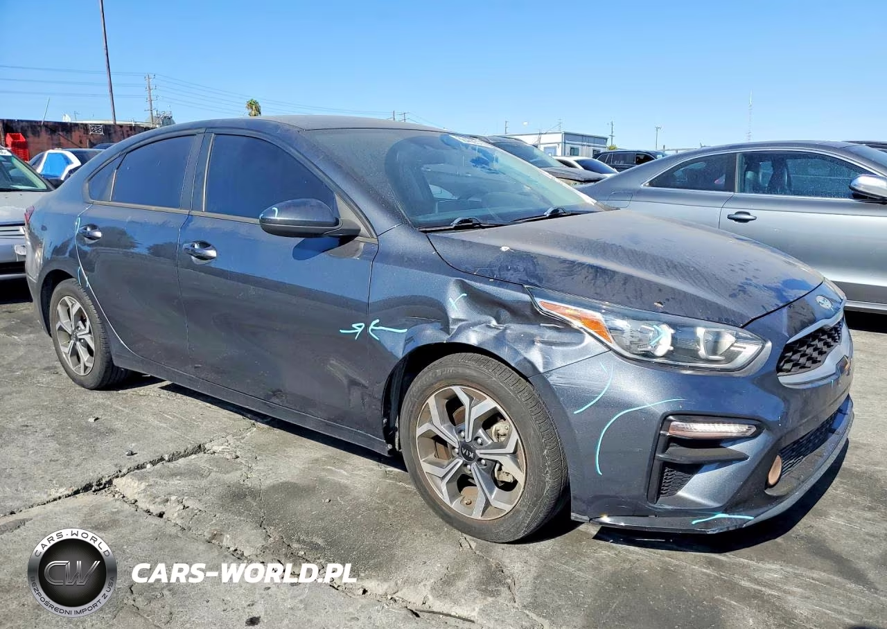 2021 Kia Forte Lxs VIN:3KPF24AD5ME346829 - 4