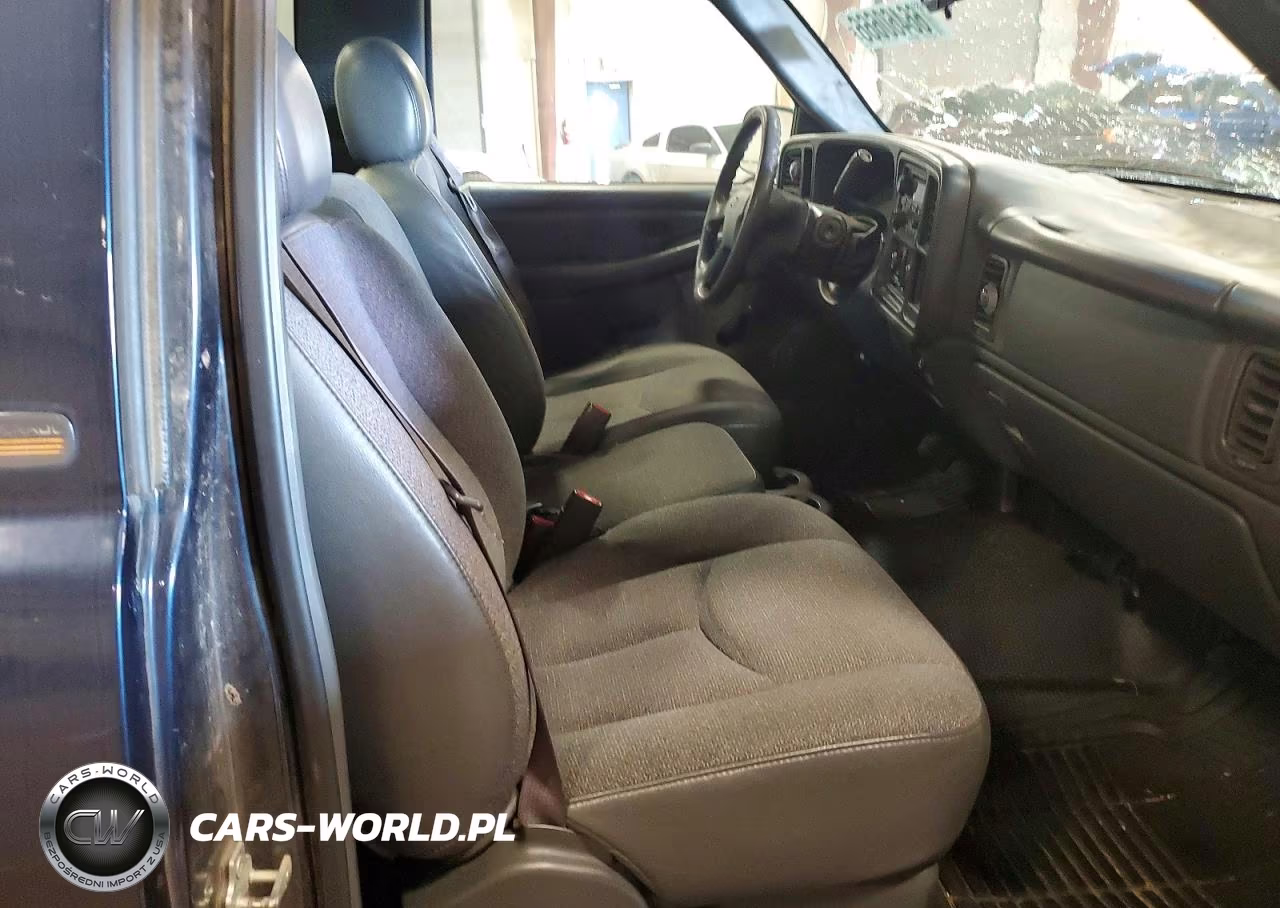 2005 Chevrolet Silverado C1500 VIN:1GCEC14X35Z108660 - 10