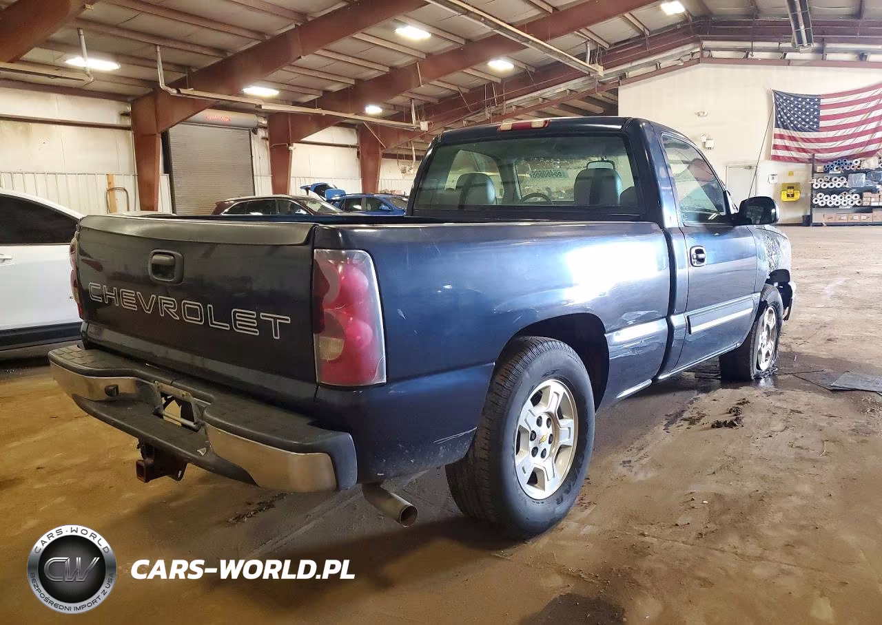 2005 Chevrolet Silverado C1500 VIN:1GCEC14X35Z108660 - 3
