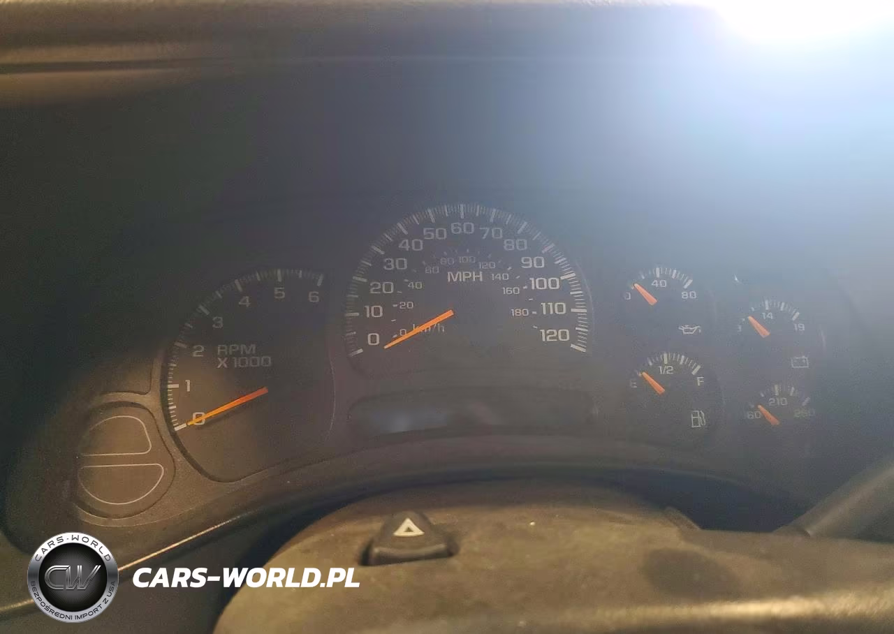 2005 Chevrolet Silverado C1500 VIN:1GCEC14X35Z108660 - 9