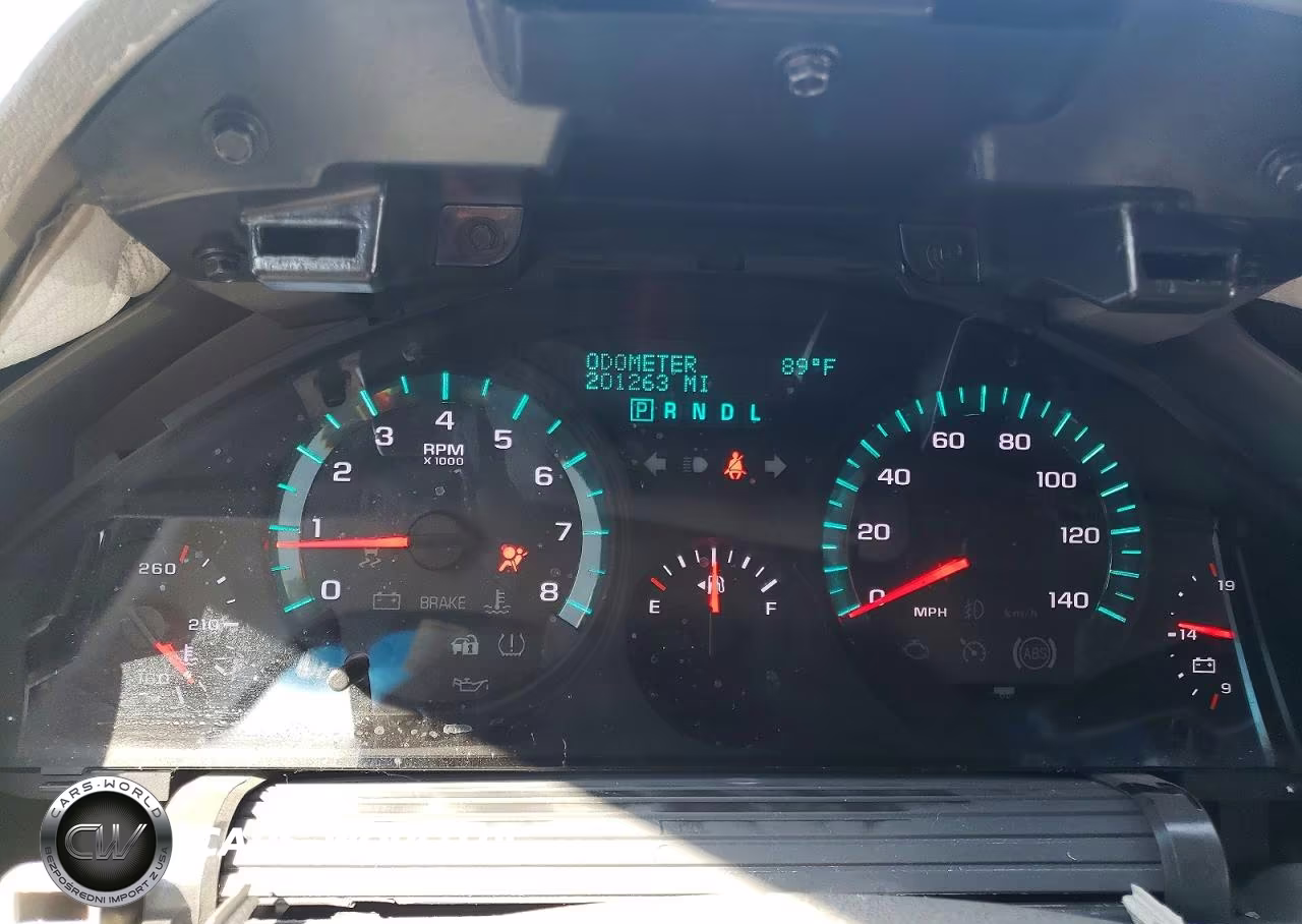 2011 Chevrolet Traverse Ls VIN:1GNKREED7BJ199639 - 9