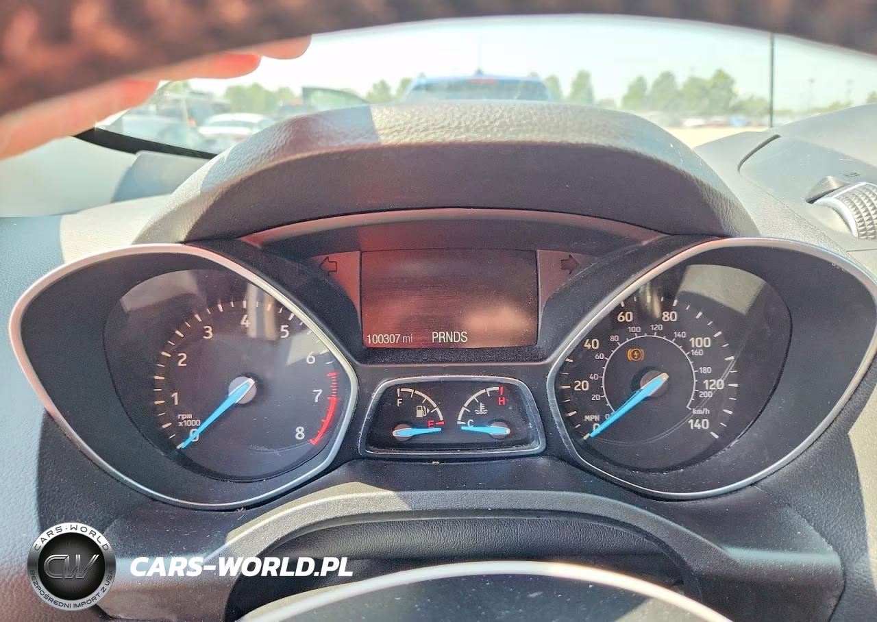 2019 Ford Escape Titanium VIN:1FMCU0J97KUC03473 - 9