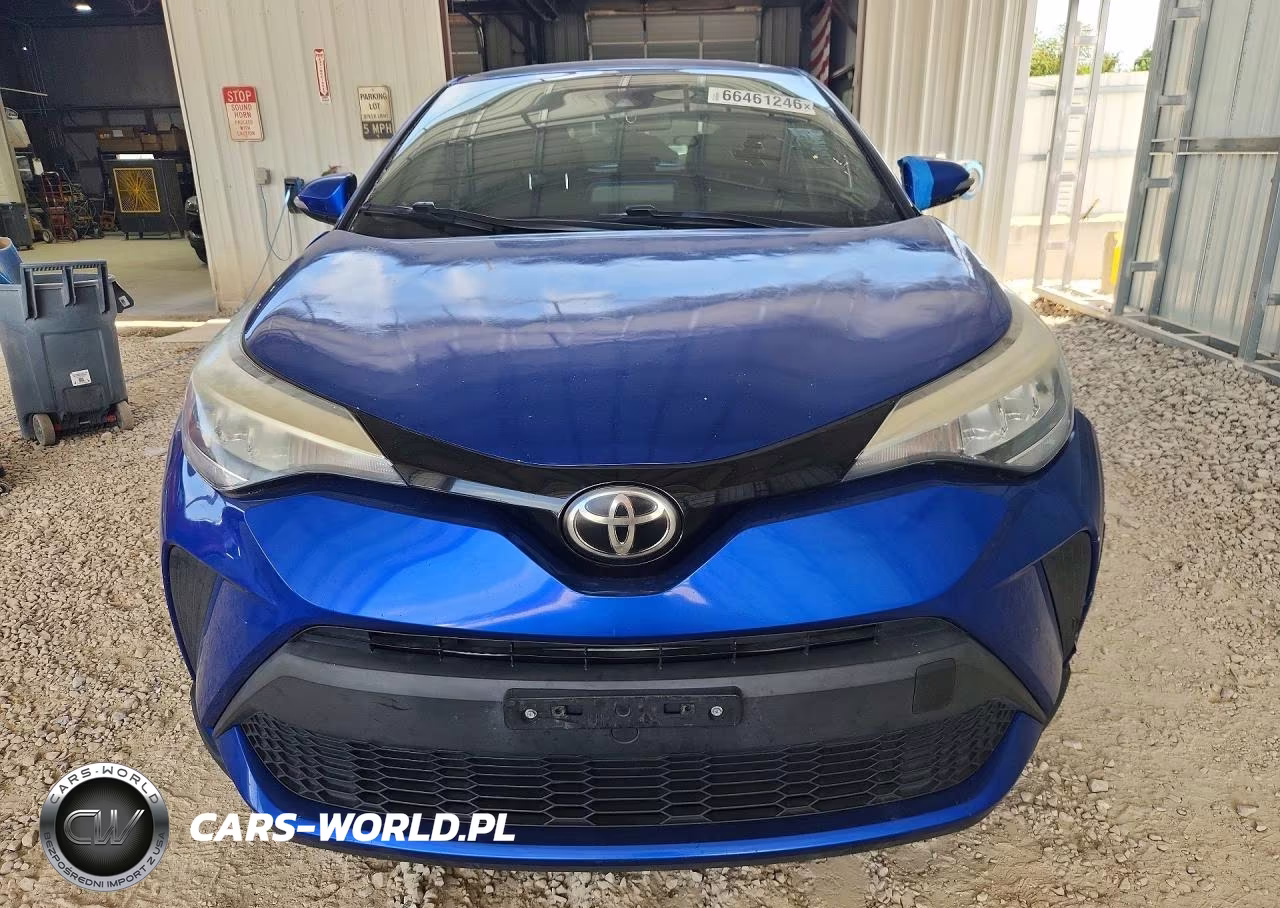 2020 Toyota C-Hr Xle VIN:NMTKHMBX6LR105581 - 5
