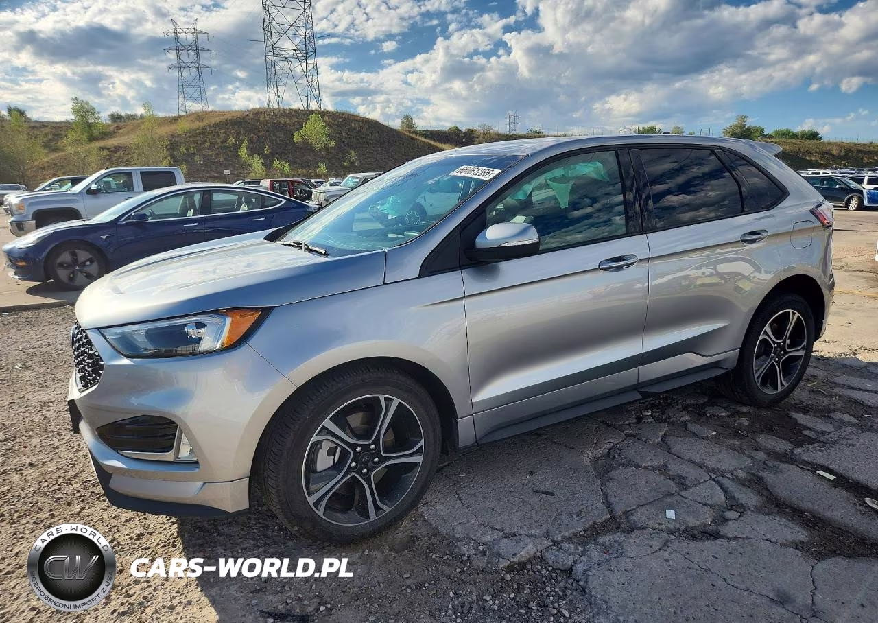 2022 Ford Edge St