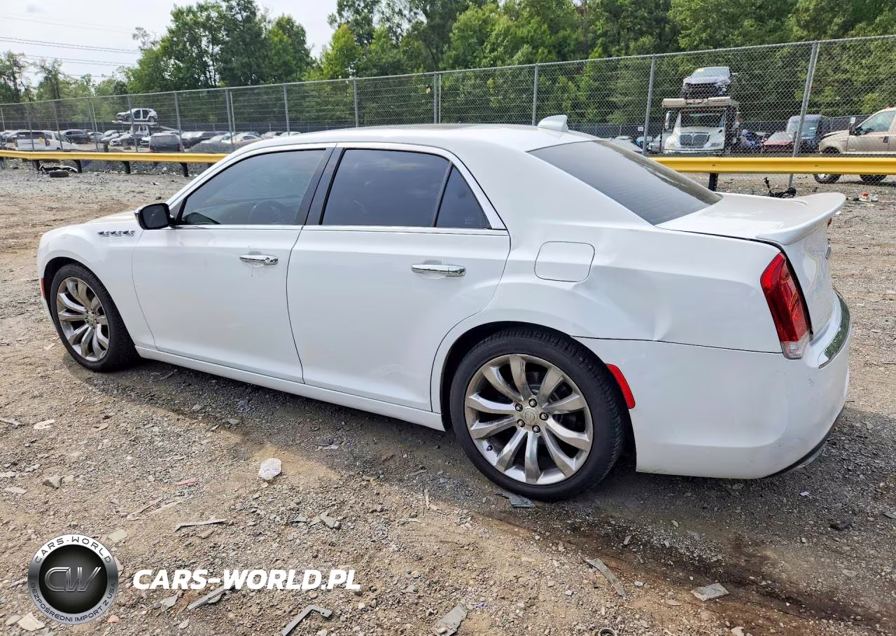 2018 Chrysler 300 Limited VIN:2C3CCAEG6JH314107 - 2
