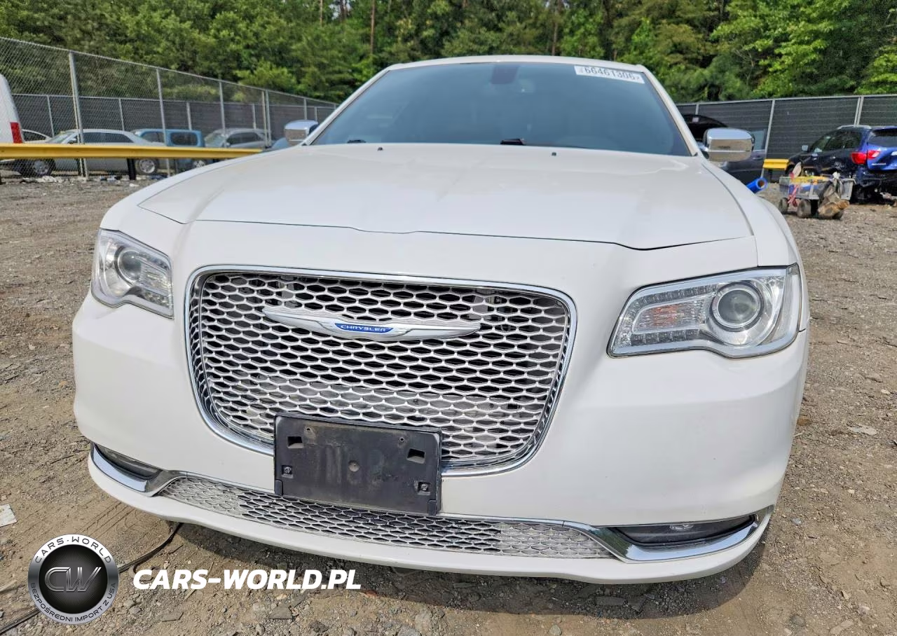 2018 Chrysler 300 Limited VIN:2C3CCAEG6JH314107 - 5