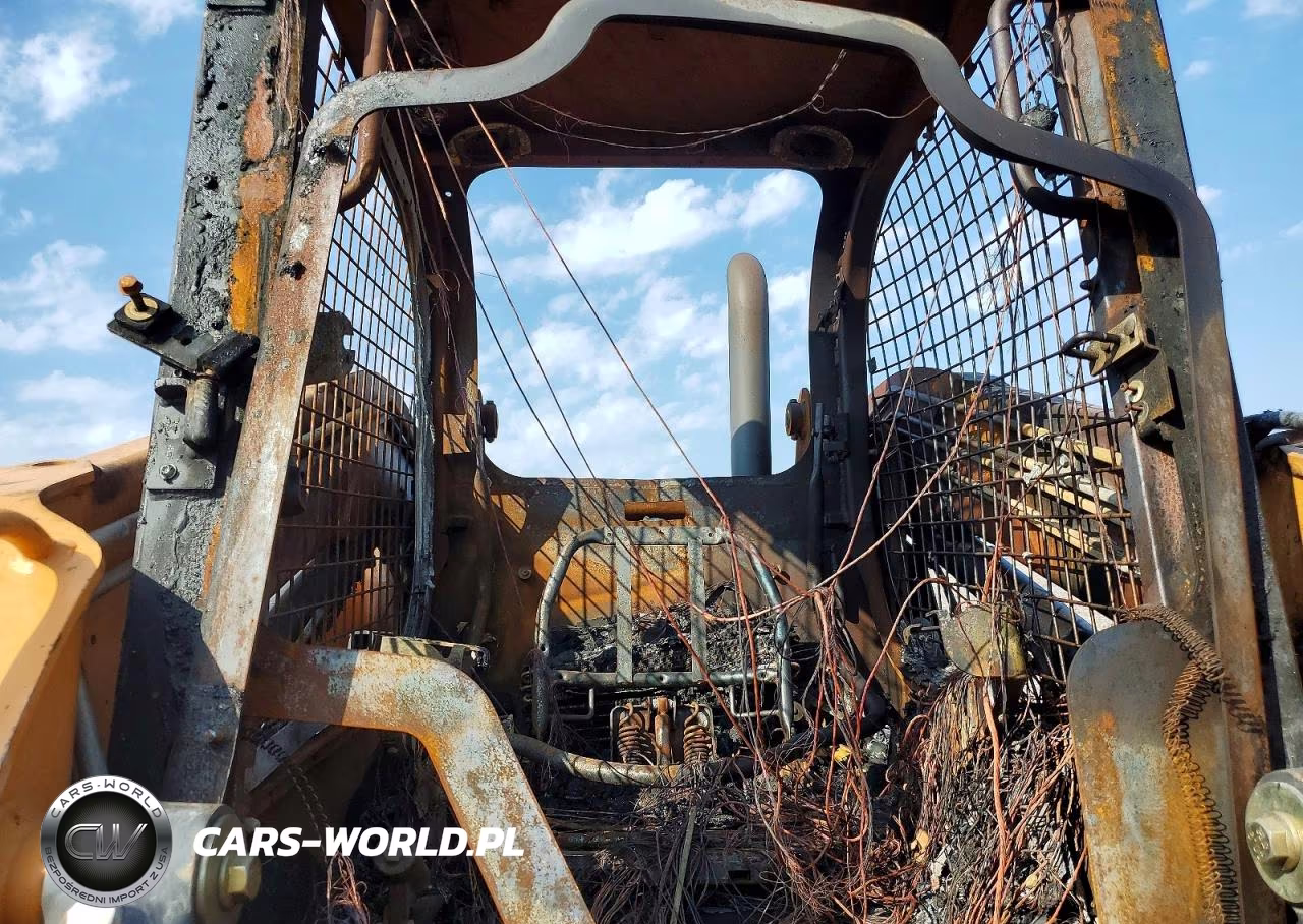 2014 Case Sv300 - Skid Steer Loader VIN:JAFSV300CEM470221 - 6