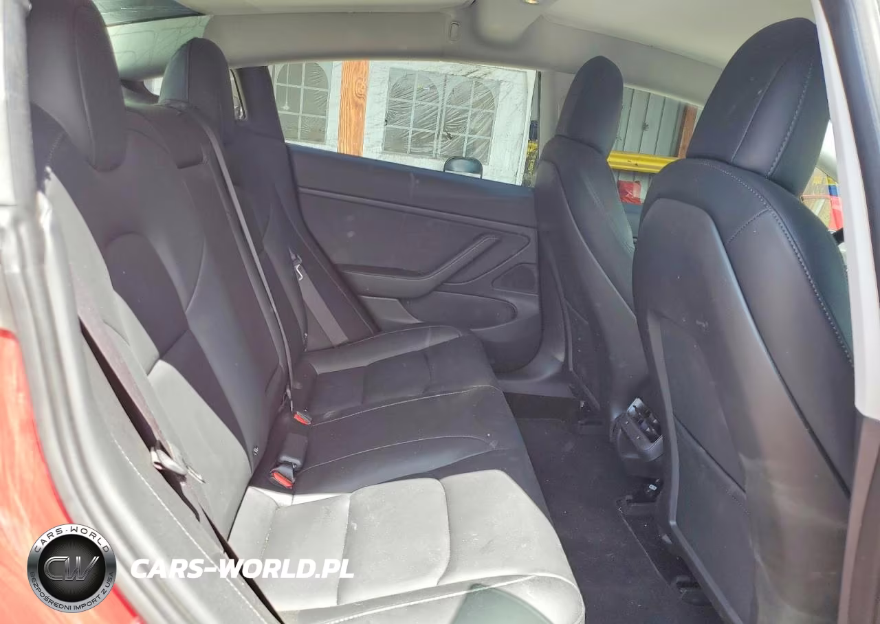 2018 Tesla Model 3 VIN:5YJ3E1EB6JF083578 - 10