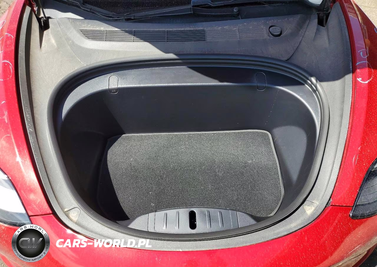 2018 Tesla Model 3 VIN:5YJ3E1EB6JF083578 - 11