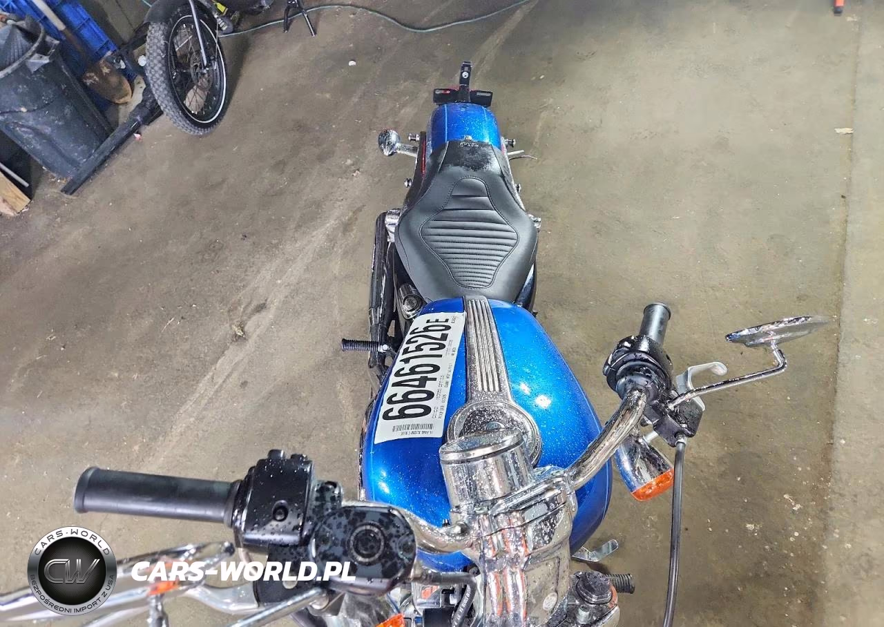 2005 Harley-Davidson Xl1200 C VIN:1HD1CGP1X5K403397 - 5