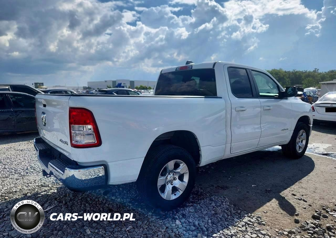 RAM 1500 VIN:1C6RRFBG0NN278795 - 3