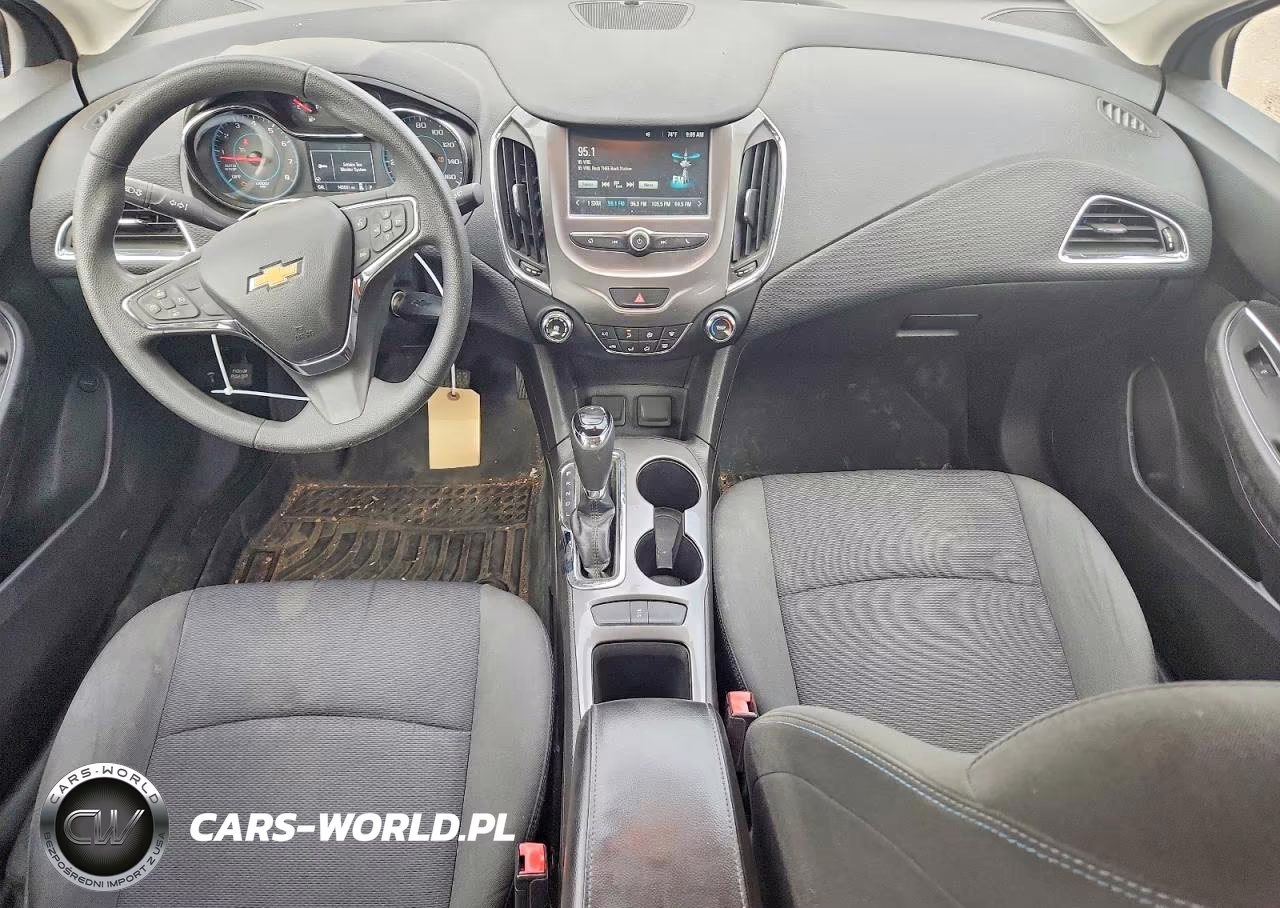 2017 Chevrolet Cruze Lt VIN:1G1BE5SM4H7246178 - 8