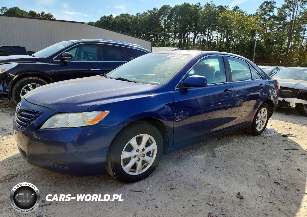 2007 Toyota Camry Le V6 – zdjęcie 1 z 12
