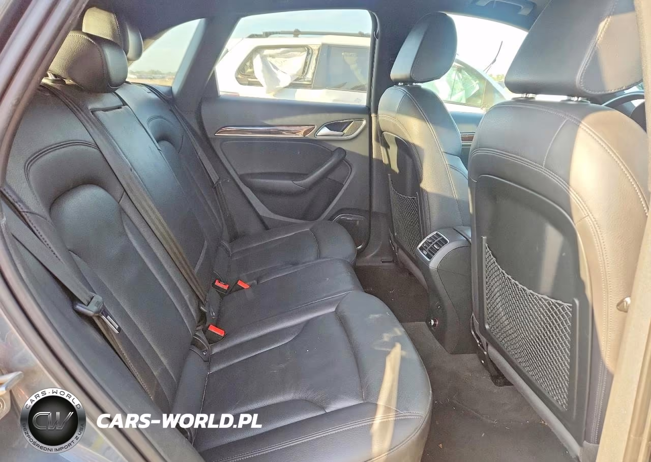 2016 Audi Q3 Prestige VIN:WA1GFCFS5GR020980 - 10