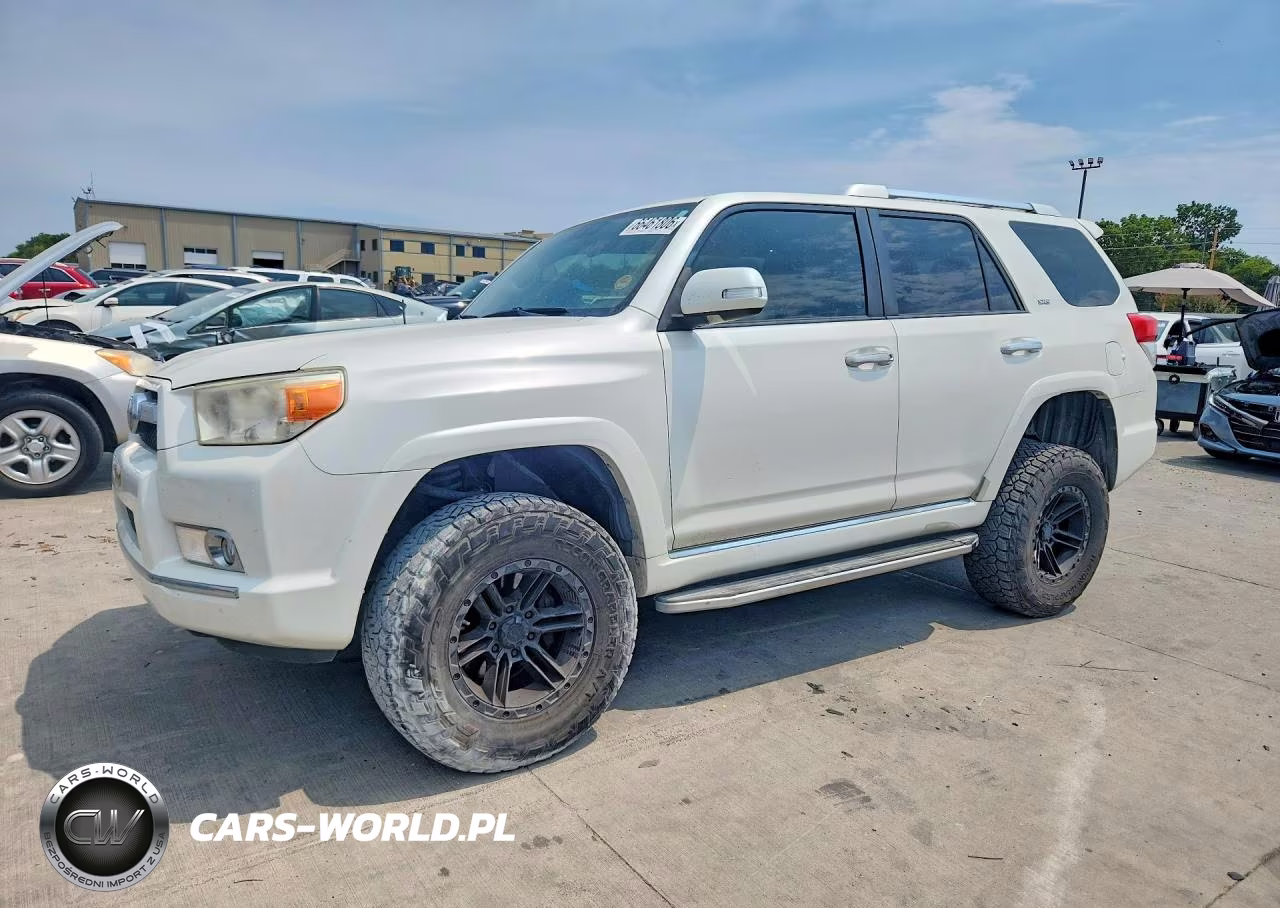 2013 Toyota 4Runner Sr5