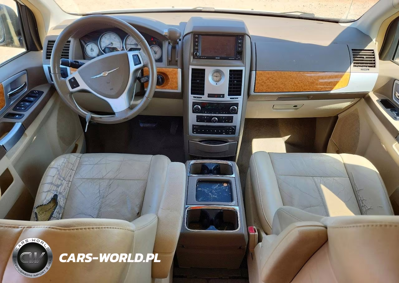 2010 Chrysler Town & Country Limited VIN:2A4RR7DXXAR495595 - 8