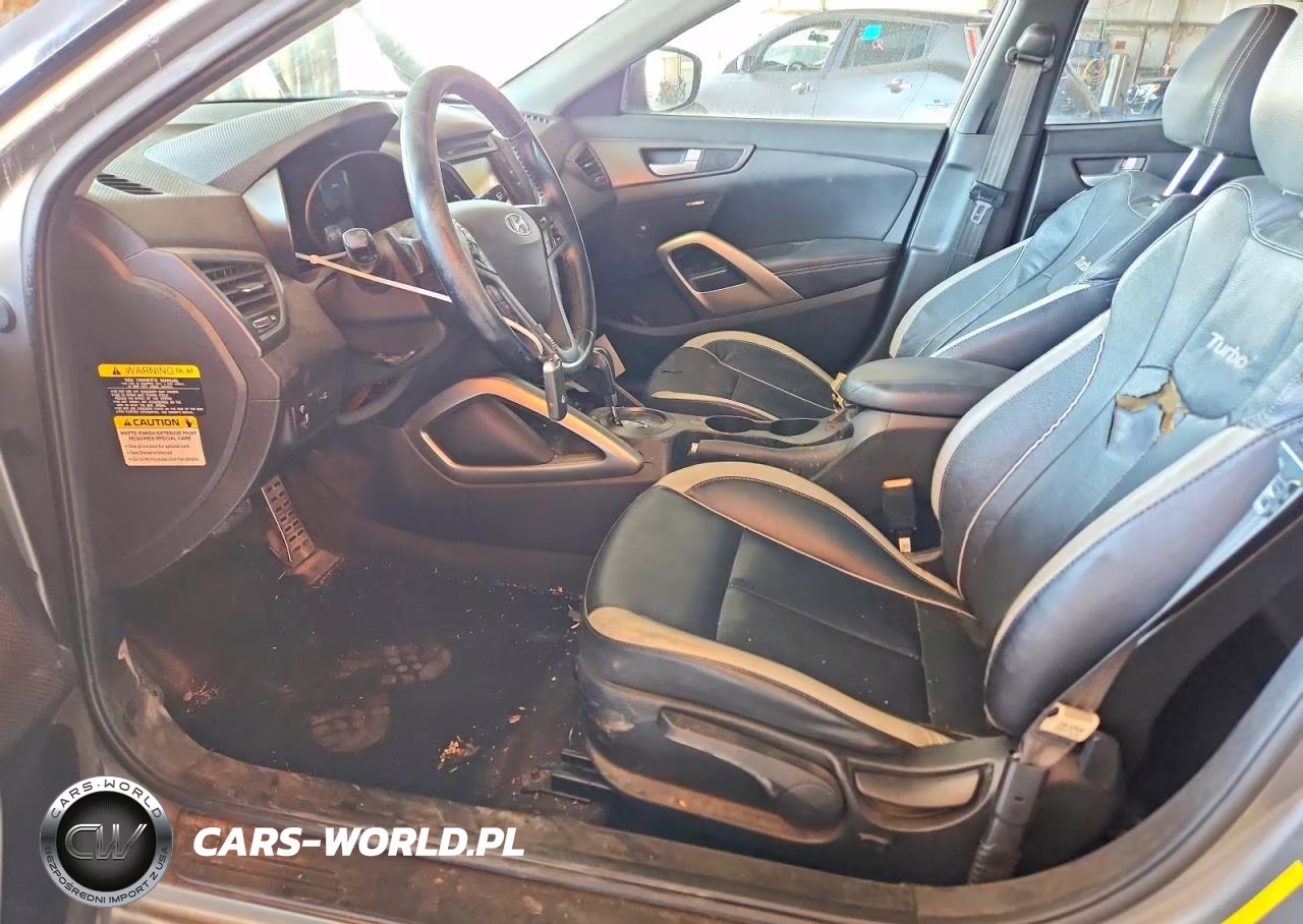 2015 Hyundai Veloster Turbo VIN:KMHTC6AEXFU242308 - 7
