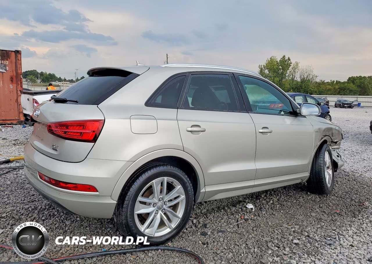 2018 Audi Q3 Premium VIN:WA1ECCFS7JR005470 - 3