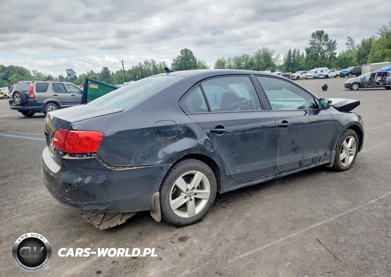 2012 Volkswagen Jetta Tdi VIN:3VWLL7AJ2CM315272 - 3