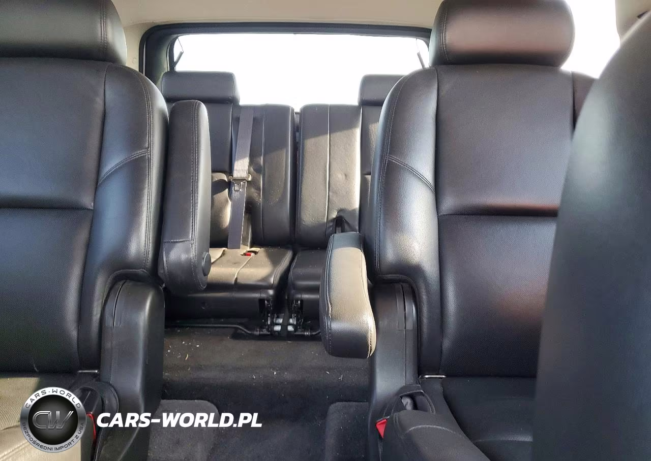 2010 Chevrolet Tahoe K1500 Ltz VIN:1GNUKCE01AR227370 - 10