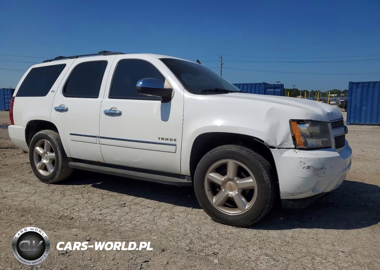 2010 Chevrolet Tahoe K1500 Ltz VIN:1GNUKCE01AR227370 - 4