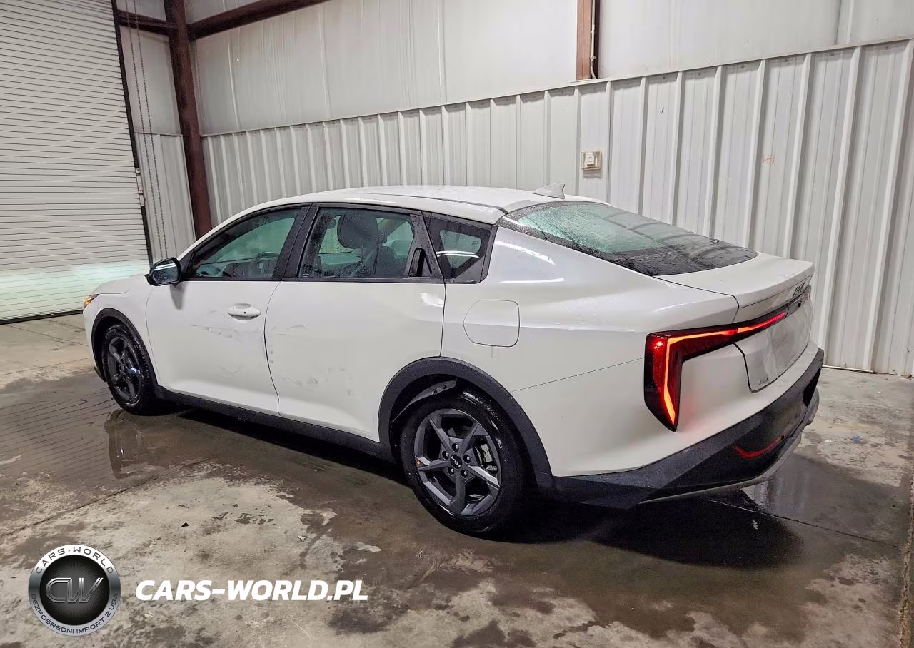 2026 Kia K4 Lxs VIN:3KPFT4DE6TE254094 - 2