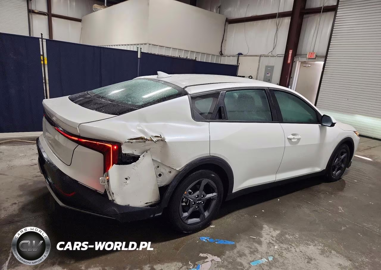 2026 Kia K4 Lxs VIN:3KPFT4DE6TE254094 - 3