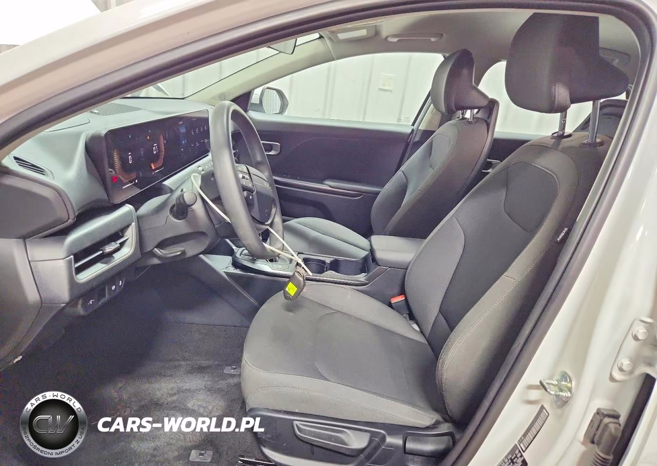 2026 Kia K4 Lxs VIN:3KPFT4DE6TE254094 - 7
