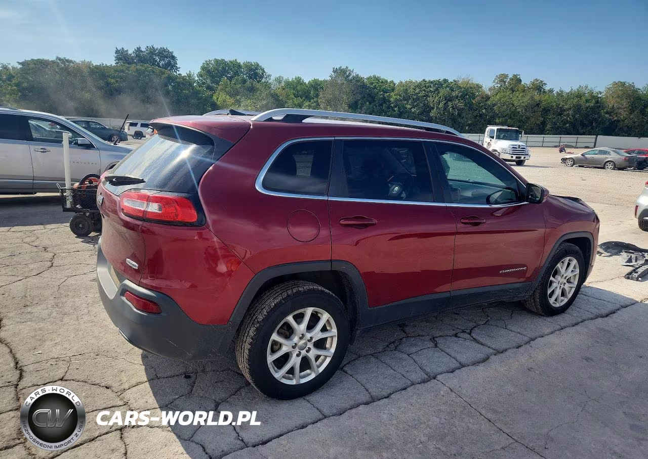 2017 Jeep Cherokee Latitude VIN:1C4PJLCB4HW507485 - 3