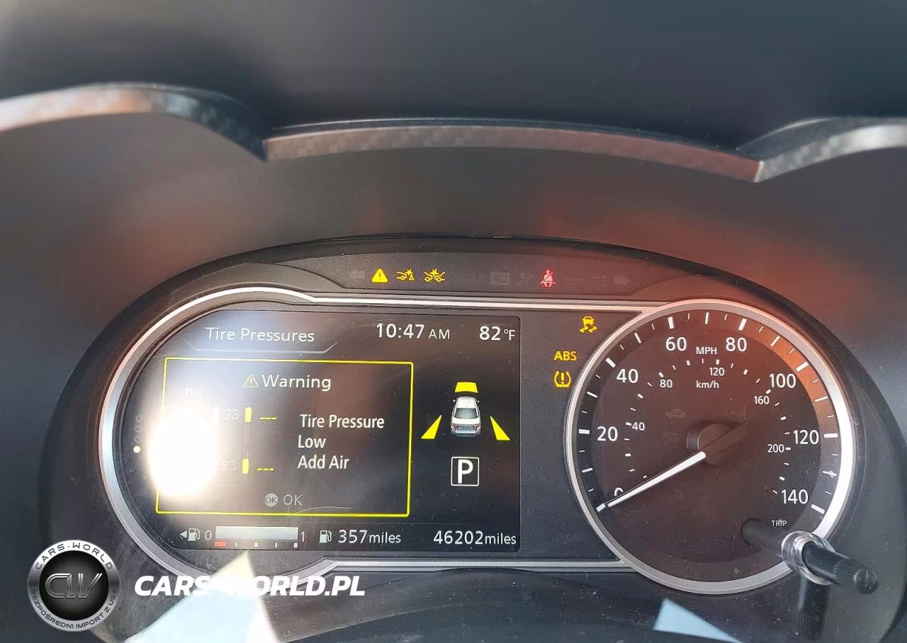 2024 Nissan Versa Sr VIN:3N1CN8FVXRL920656 - 9