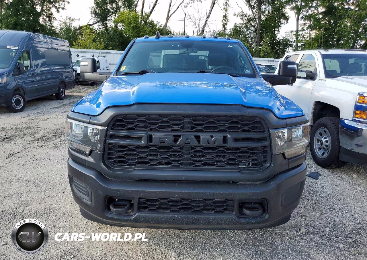 2024 Ram 3500 Tradesman VIN:3C63RRGLXRG185696 - 5
