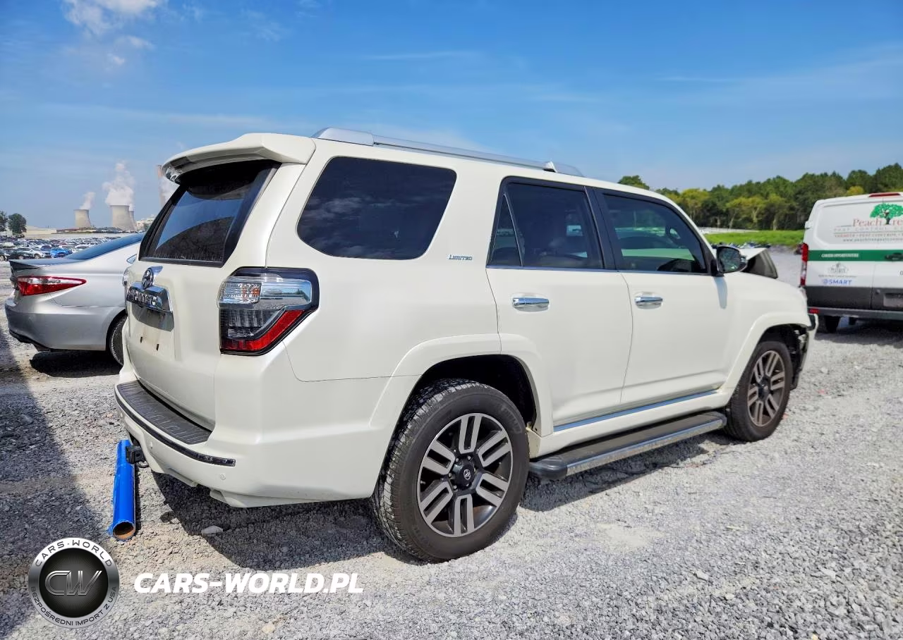 2018 Toyota 4Runner Limited VIN:JTEZU5JR4J5169038 - 3