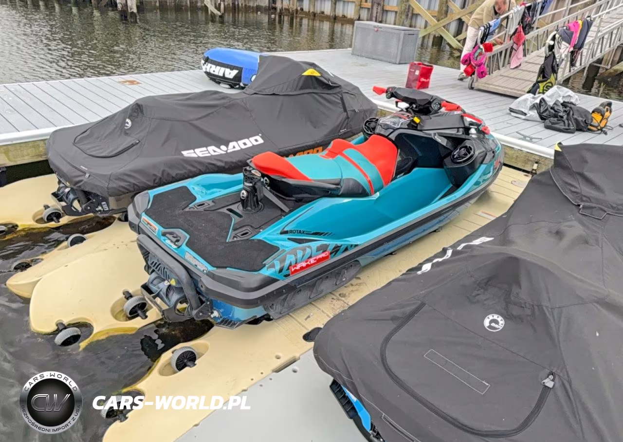 2019 Bombardier Jetski VIN:YDV07566K819 - 4