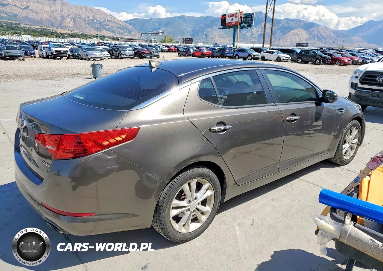 2013 Kia Optima Ex VIN:5XXGN4A74DG100870 - 3