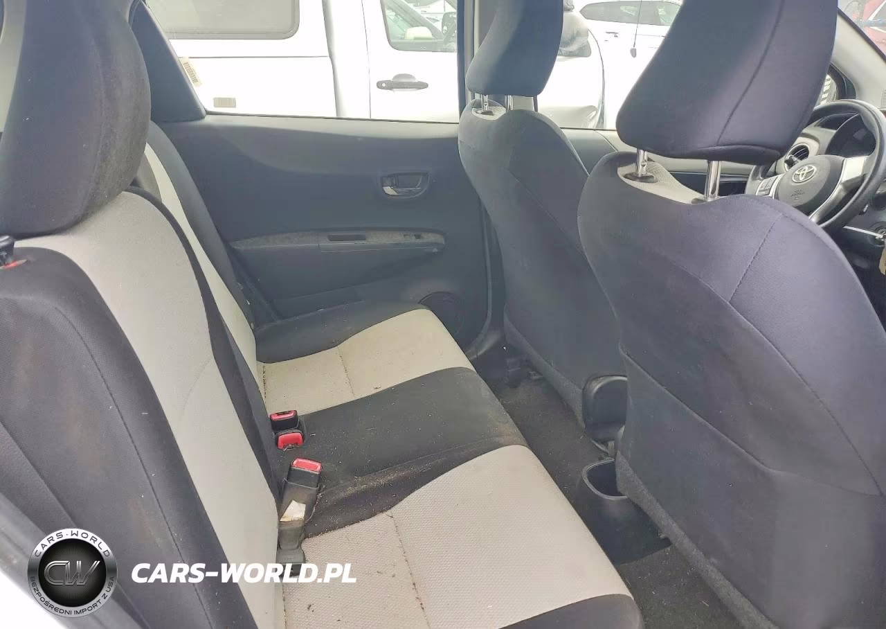 2013 Toyota Yaris 5-Door Le VIN:JTDKTUD39DD560903 - 10