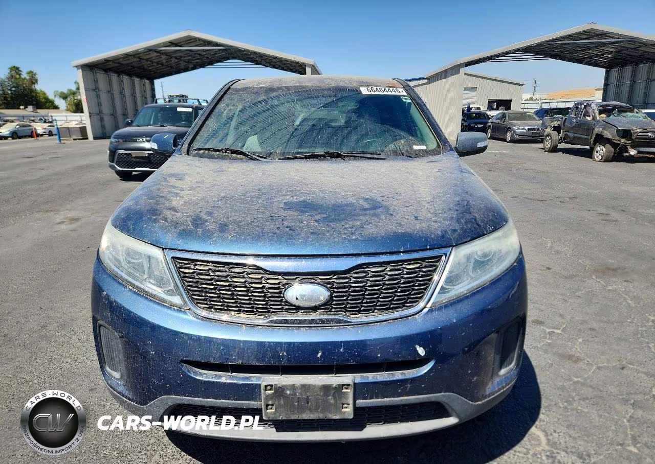 2015 Kia Sorento Lx VIN:5XYKT3A68FG553762 - 5