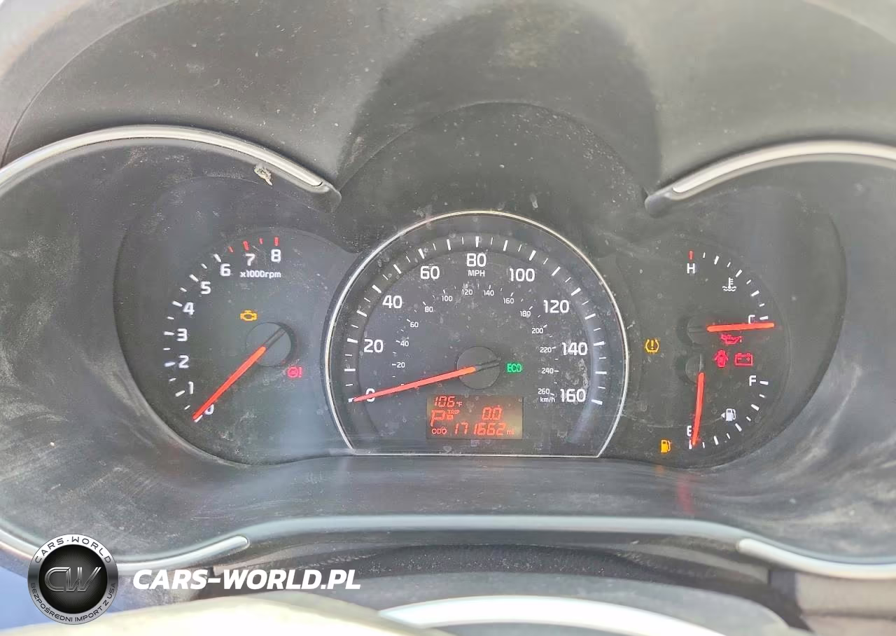 2015 Kia Sorento Lx VIN:5XYKT3A68FG553762 - 9