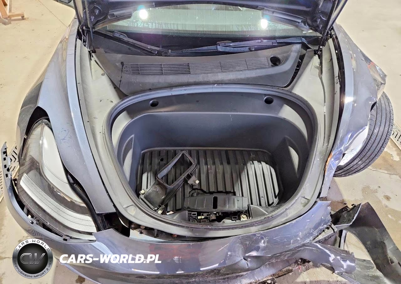 2023 Tesla Model 3 VIN:5YJ3E1EA2PF400823 - 11
