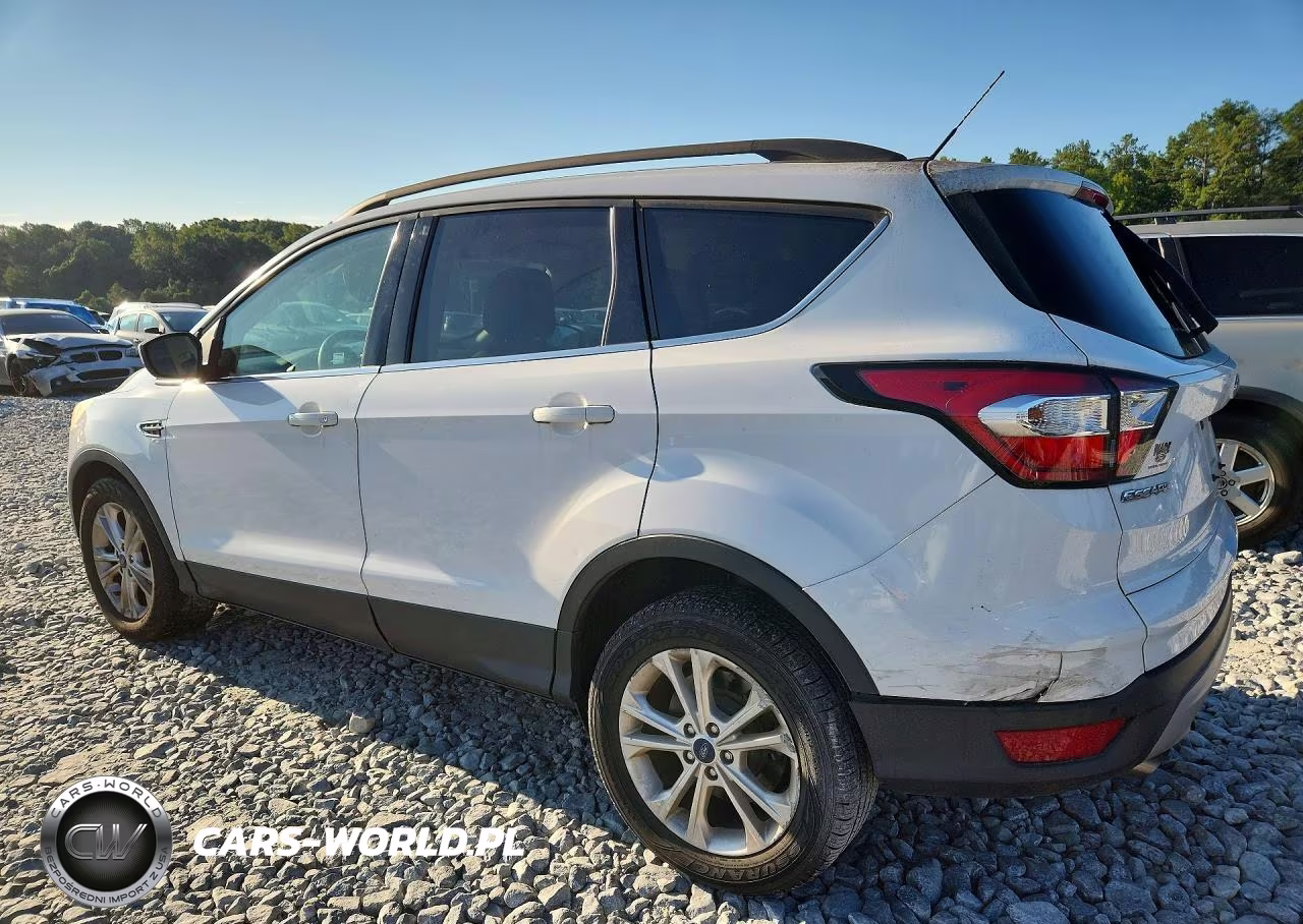 2017 Ford Escape Se VIN:1FMCU0GDXHUC59105 - 2