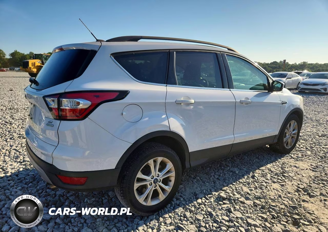 2017 Ford Escape Se VIN:1FMCU0GDXHUC59105 - 3