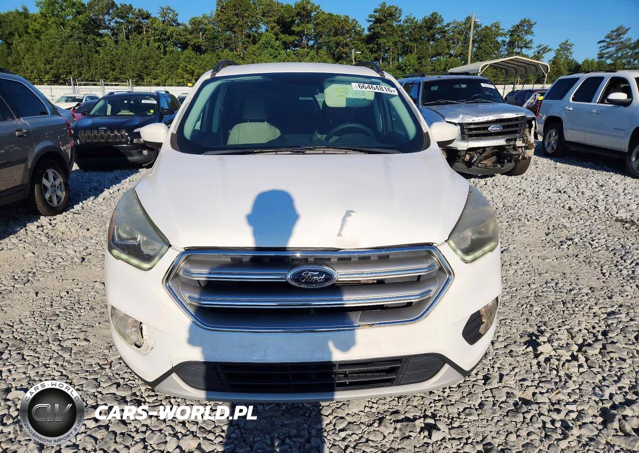 2017 Ford Escape Se VIN:1FMCU0GDXHUC59105 - 5