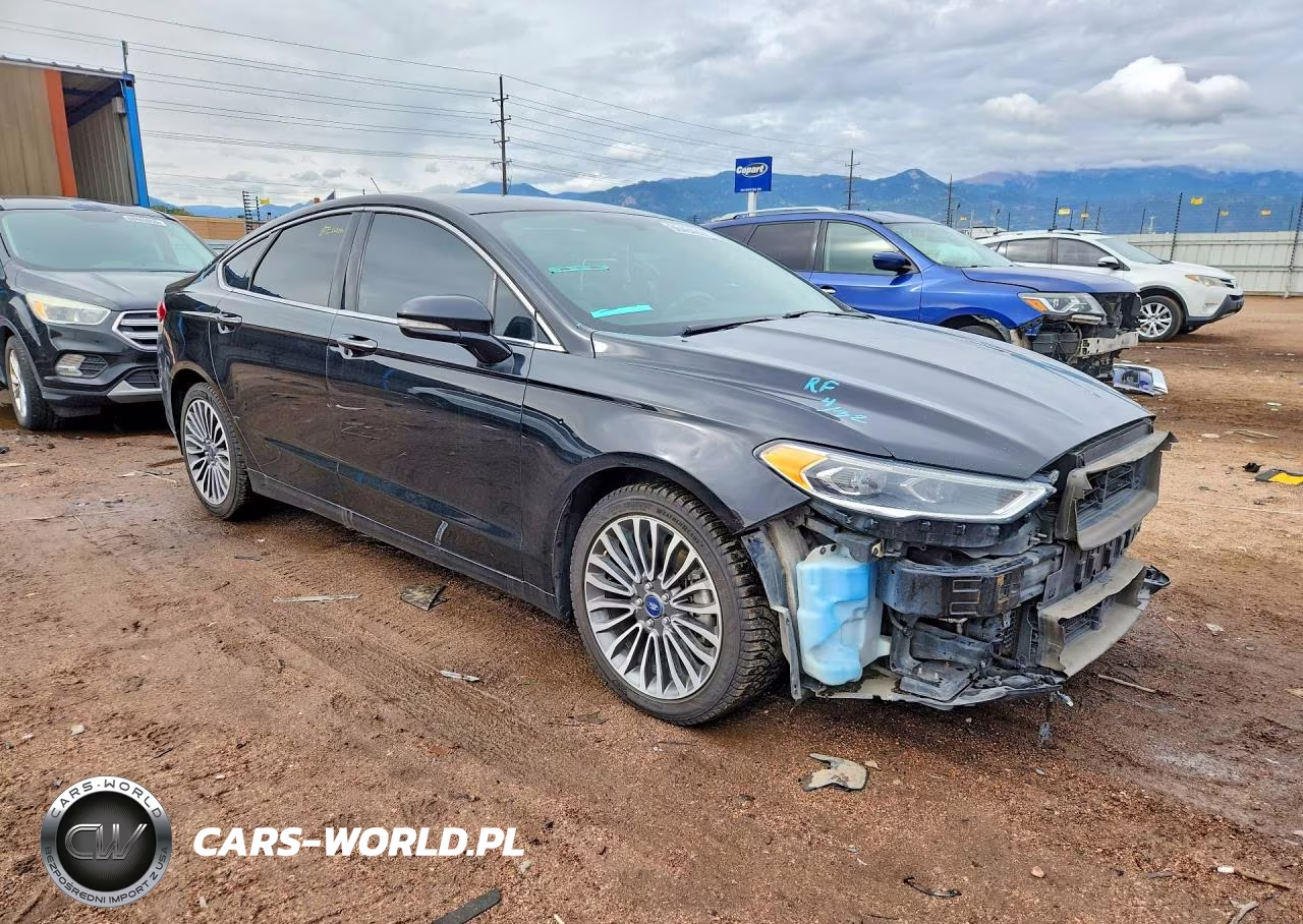 2018 Ford Fusion Titanium-Platinum VIN:3FA6P0D96JR205926 - 4
