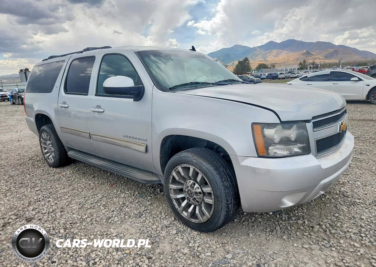 2012 Chevrolet Suburban K1500 Lt VIN:1GNSKJE79CR318463 - 4