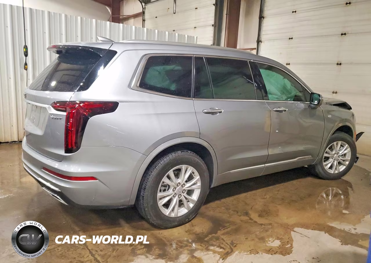 2024 Cadillac Xt6 Luxury VIN:1GYKPAR44RZ756773 - 3