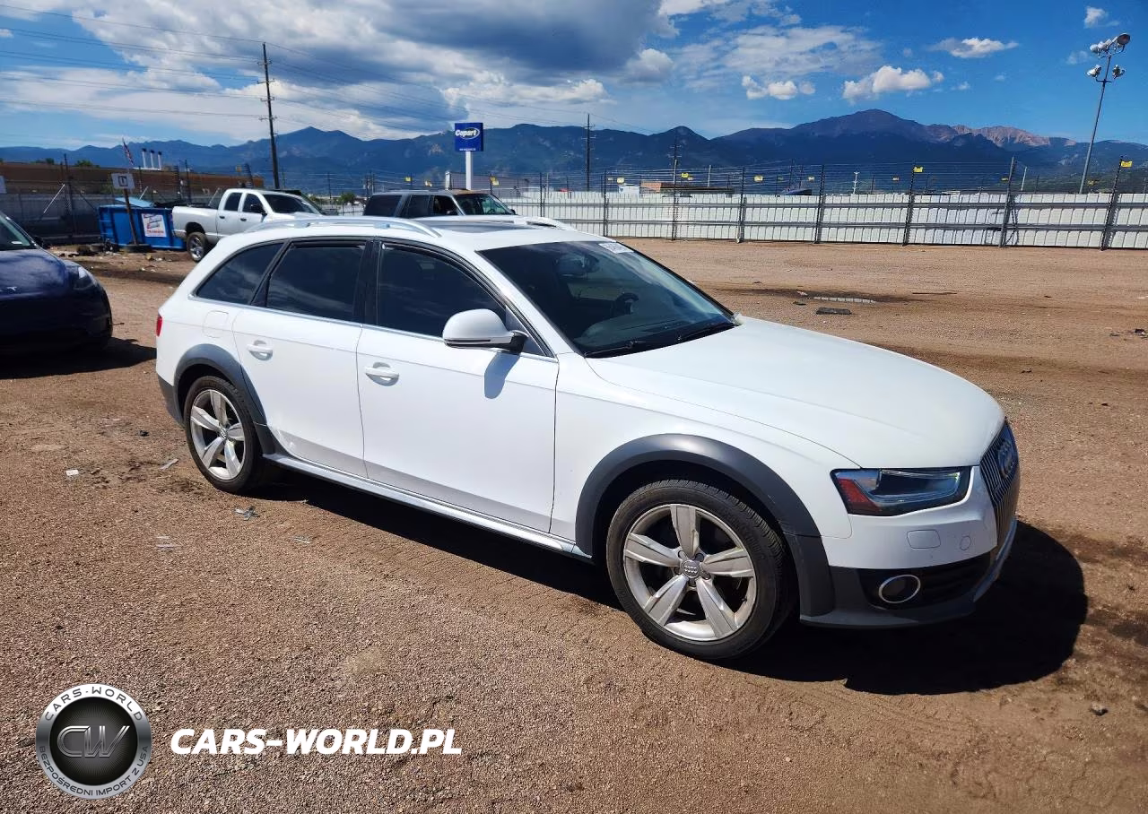 2013 Audi A4 Allroad Premium Plus VIN:WA1UFAFL4DA172128 - 4