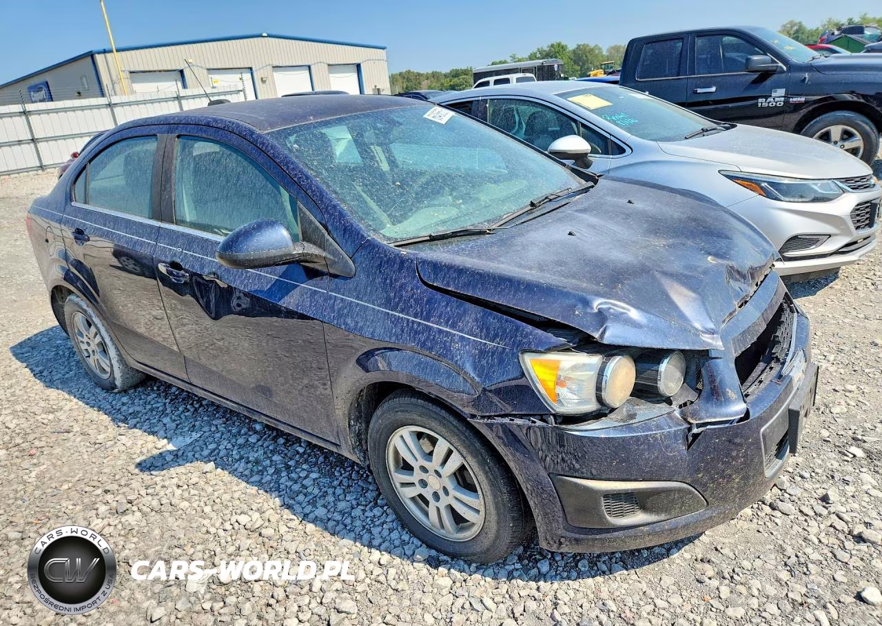 2016 Chevrolet Sonic Lt VIN:1G1JC5SH5G4126202 - 4