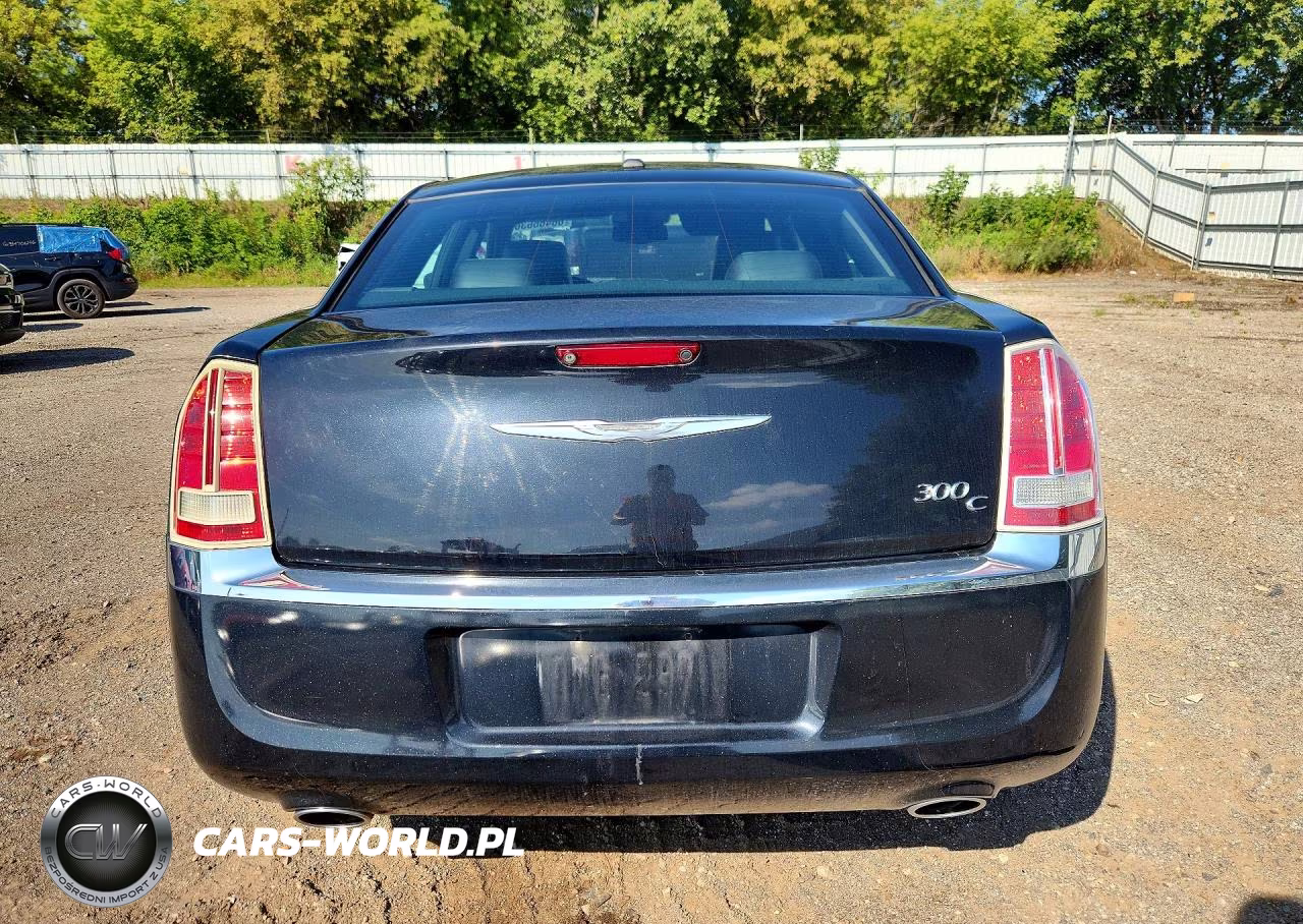 2013 Chrysler 300C VIN:2C3CCAET4DH633894 - 6